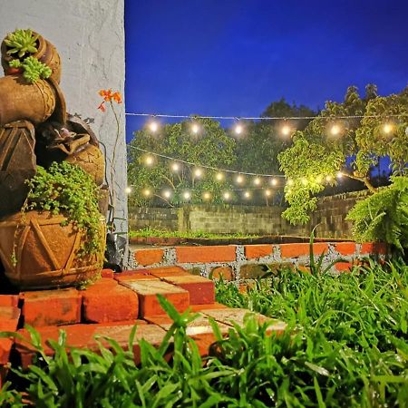 ألاخويلا Airport Traveler'S Home المظهر الخارجي الصورة