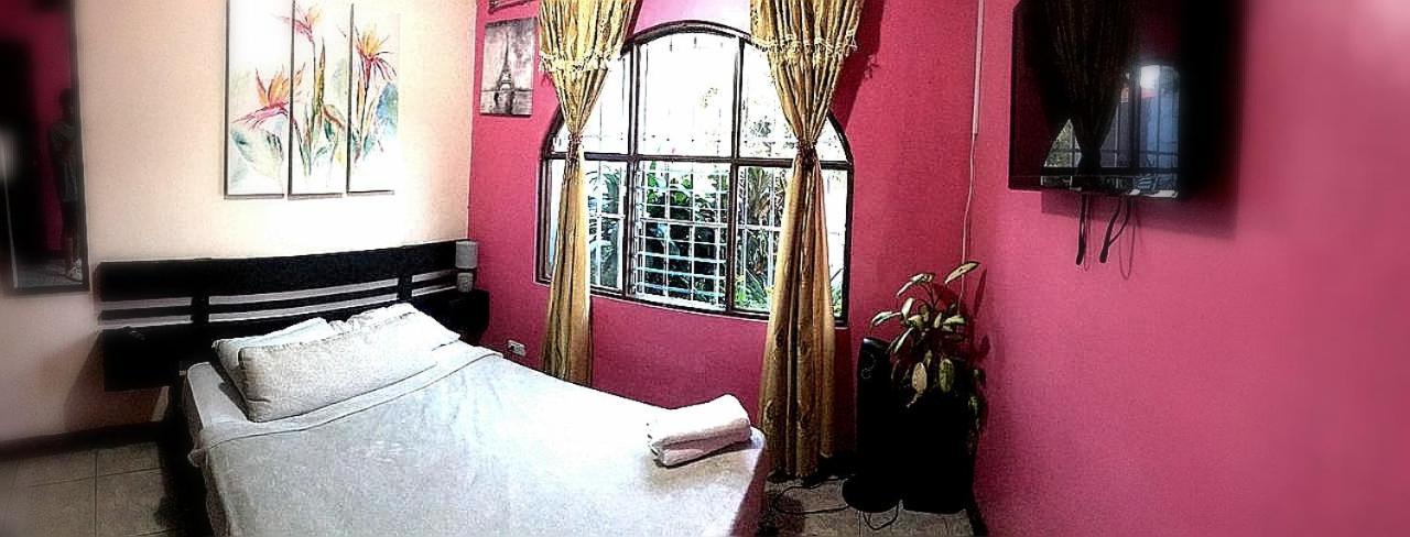 ألاخويلا Airport Traveler'S Home المظهر الخارجي الصورة